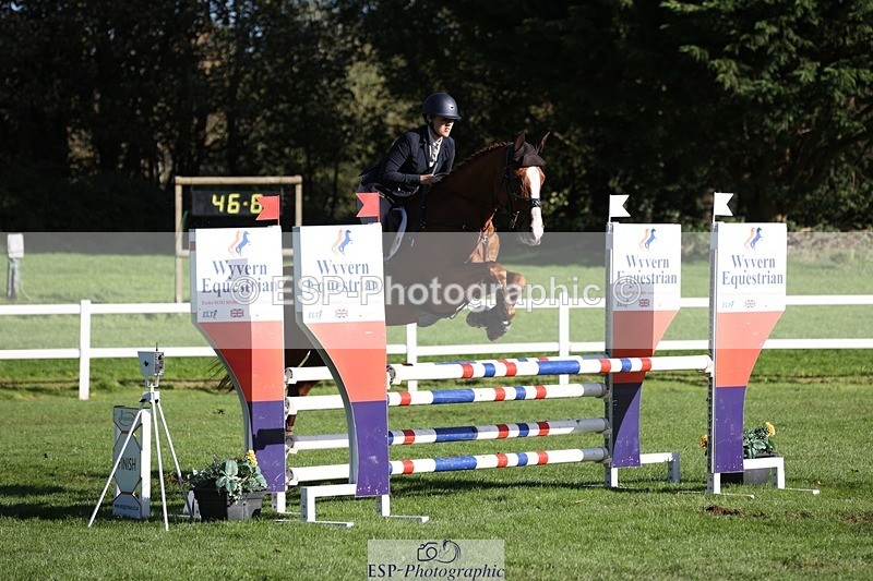 231022-110135-24900 - 663-GROOVY.GUY-Hannah.Watson-TrotUp+SJ