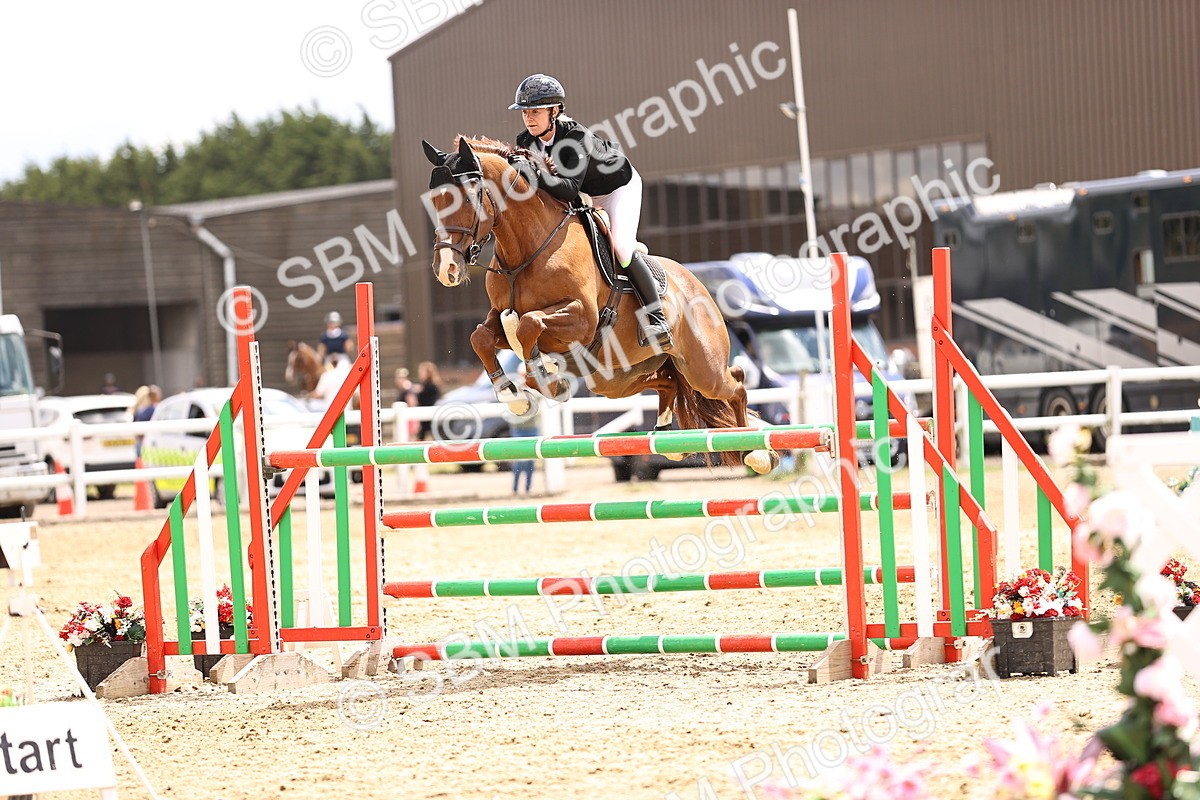 SBM_003709 - Class 22 - Senior Foxhunter 1.20m
