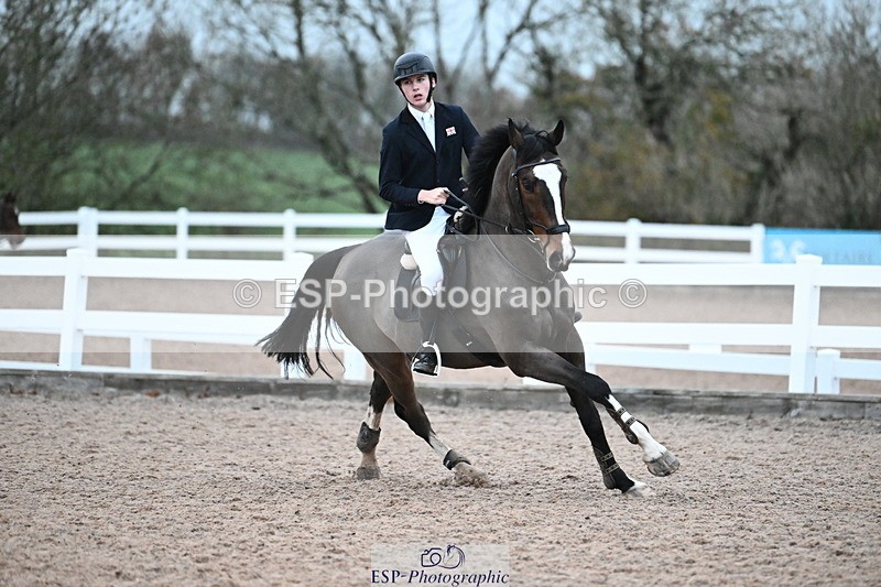 231118A-154825-03895 - Cls 12-14 Children on Horses 90cm, 1m and 1.10m