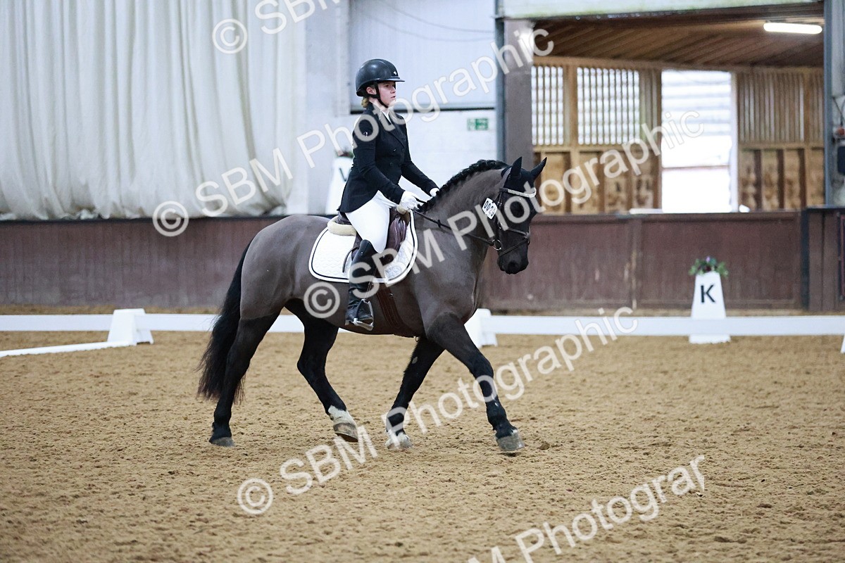 SBM_000556 - Class 7-6 - Novice 3-Novice 2