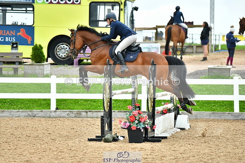 230730A-110711-09148 - Cls 32 Discovery & 1m Open