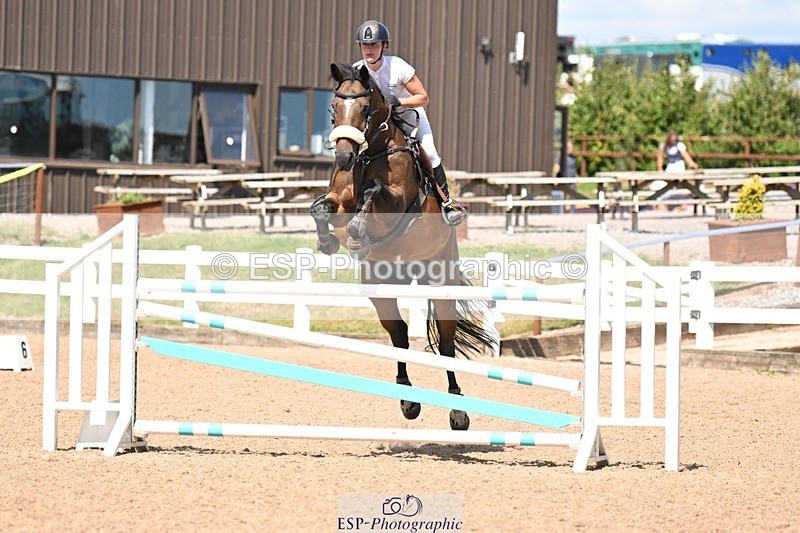 250709-154343-01199 - Cls 6 Snr Fox & 1.20m