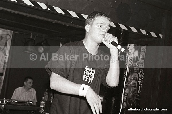 23 - Friends-&-Family @ the-roadhouse 31.05.03