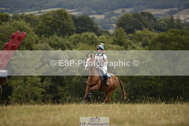 250802A-110620-01920 - B-063-Beth.Jones-FANTASY.CHILLI.(GB)