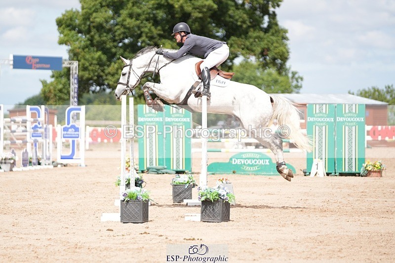 250801-114008-04967 - Cls 14 Snr Fox 1st Rnd