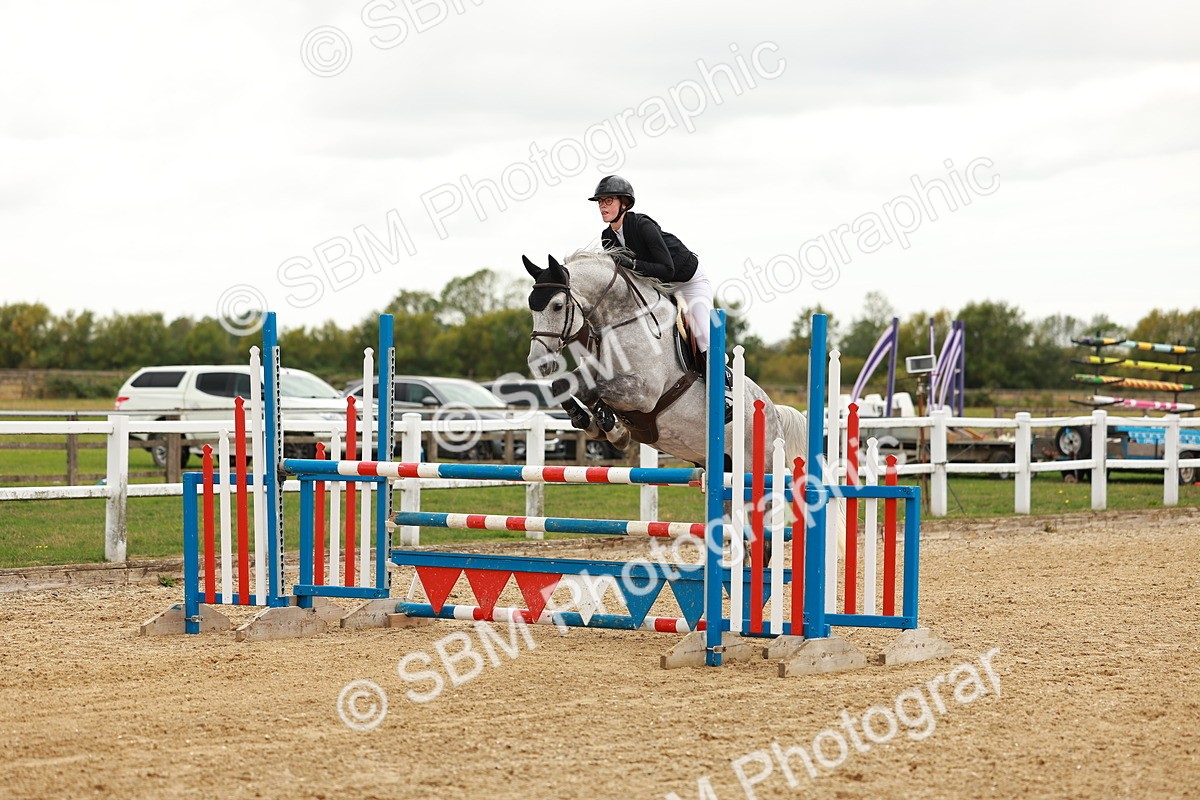 SBM_001518 - Class 4 - Senior Newcomers - 1.10m