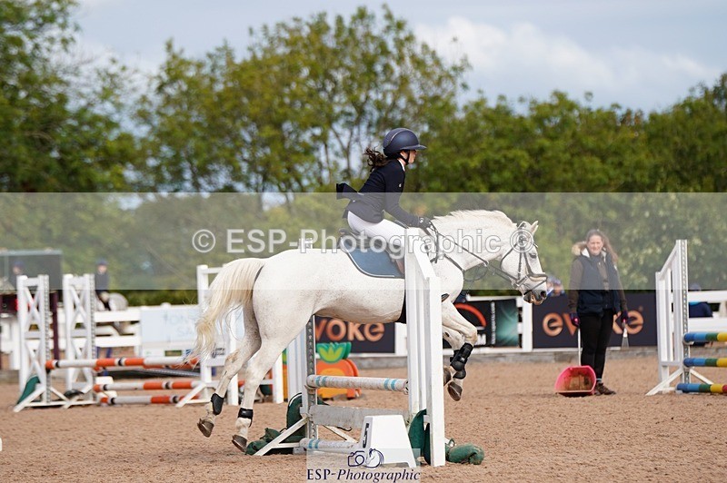 250921-102420-02292 - Cls 19+20 Club and Schools 60cm