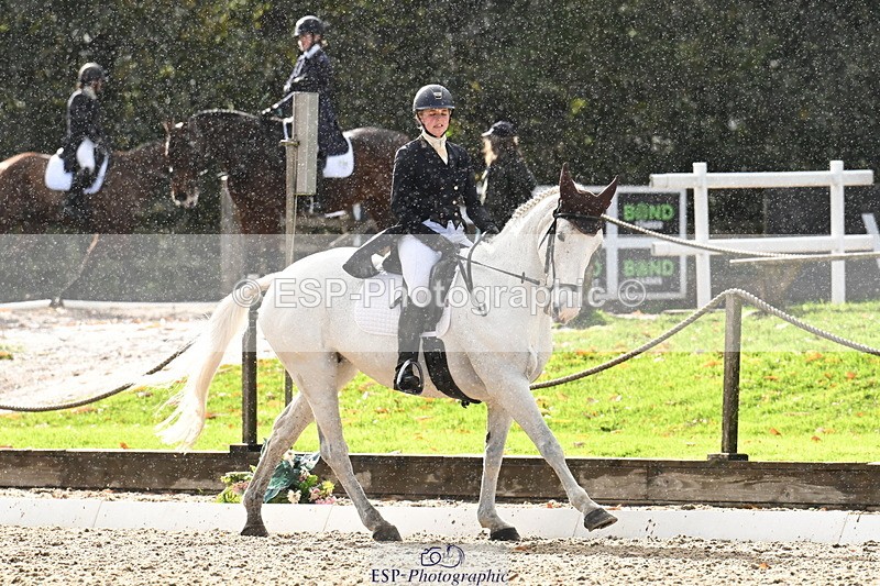 251023A-144002-05571 - B-153-Charlotte.Franck-Steier