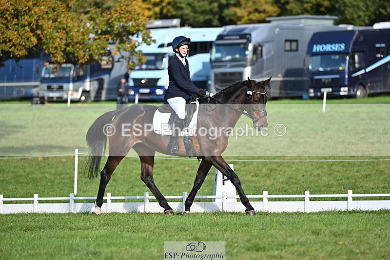 251024A-104341-08428 - G-559-Eleanor.Dunachie