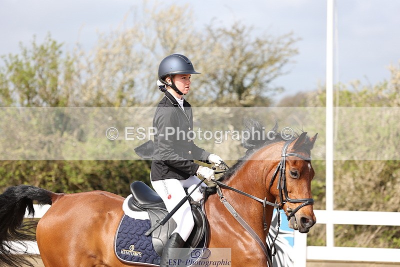 240406A-105446-02911 - Cls 20 British Novice and 90cm Open