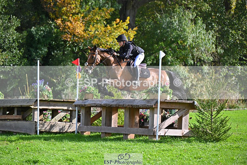 241025-123102-08241 - 102-Holly.Morris-ROYALE.LOUIS