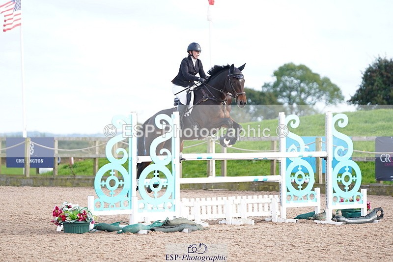 241005A-160452-05147 - SAT Cls 12 Snr Fox & 1.20m Open