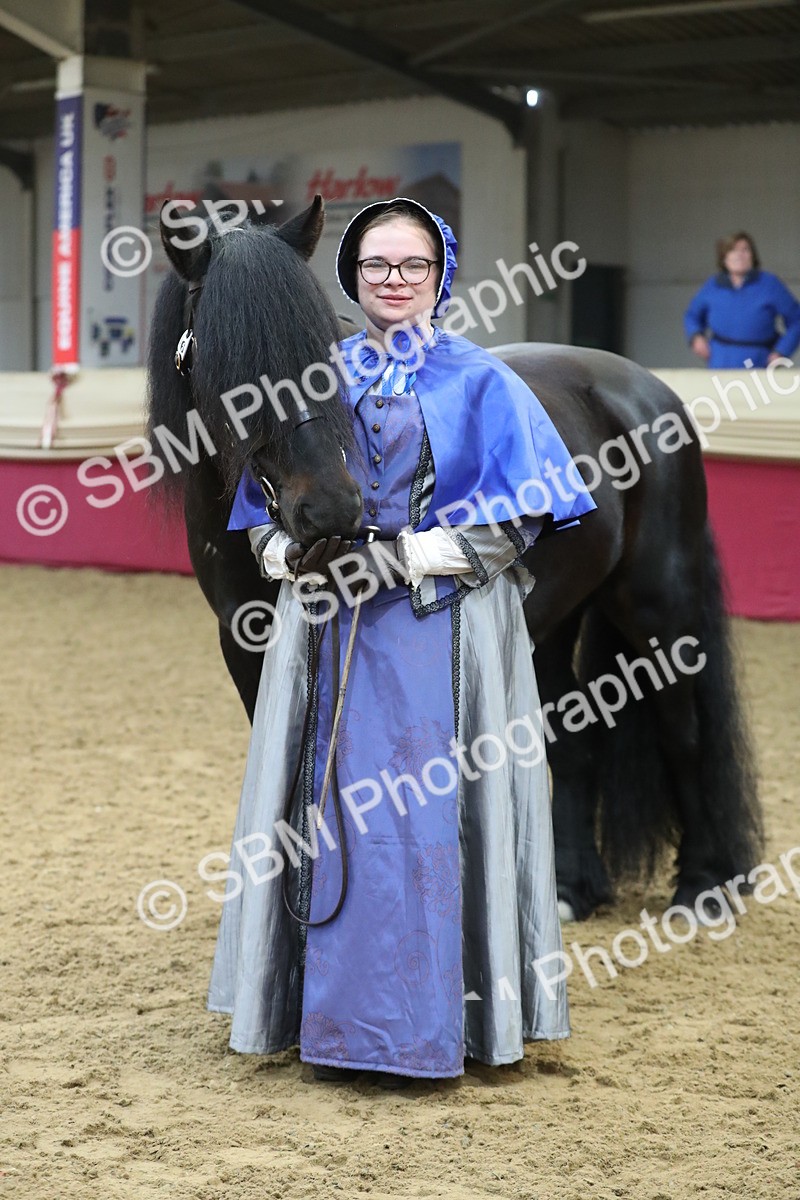 SBM_10786 - Class 103 IH Costume