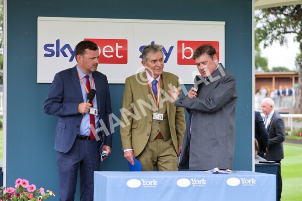 yr22072022r7-1 - Race 7 8.25pm The Sky Bet Go-Racing-In-Yorkshire Summer Festival Stakes