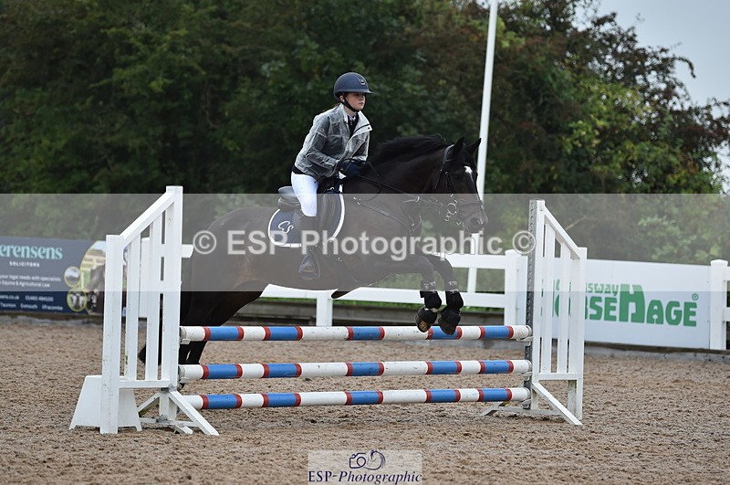 220829A-163426-00262 - 70cm Classes 3a 3b & 4