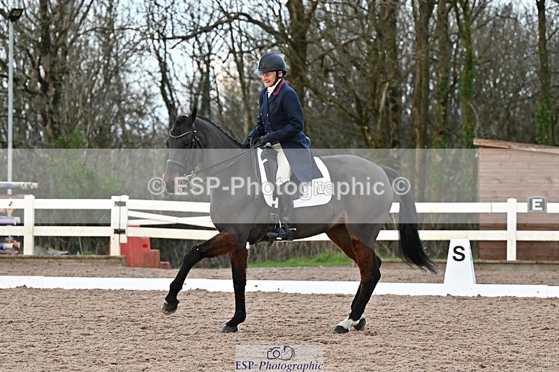 241214-152625-03231 - 123-Susan.Lanz-Wellshead.Foxtrot