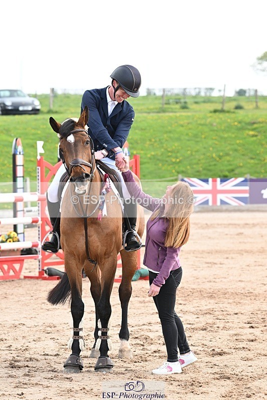 250425-103533-08236 - Cls 2 - 2 Star Small Tour