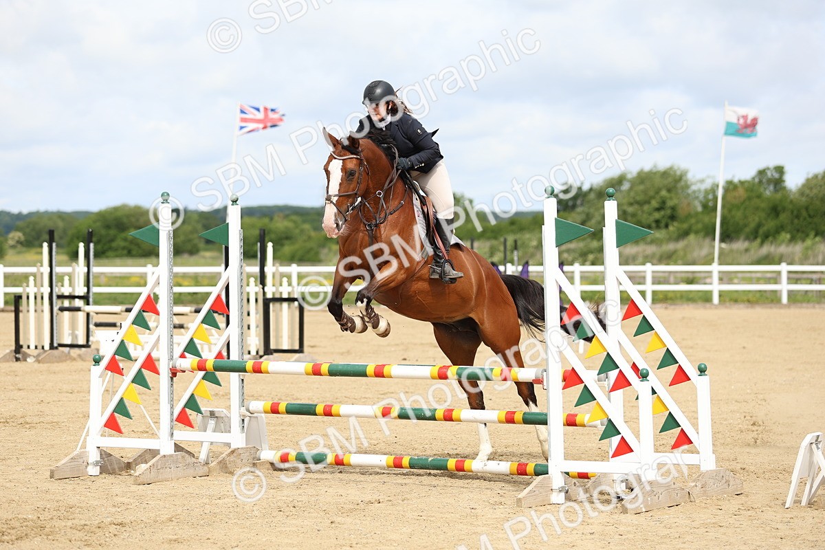 SBM_000101 - Class 2 - Senior British Novice - 90cm