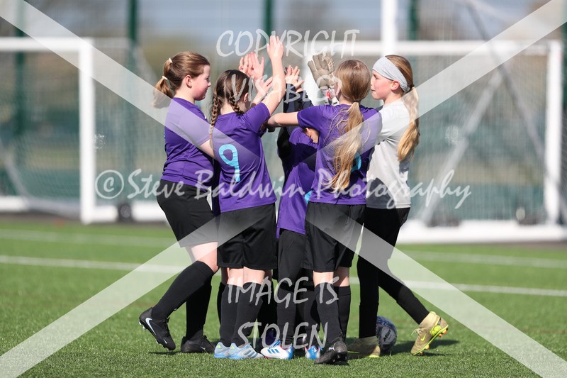 1DX20031 - 2026-03-21 FC Abbey Meads U9 Purple Girls V Stratton Juniors FC U9 Pheonix Girls