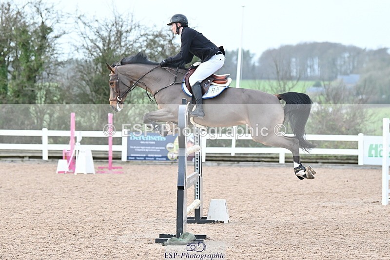 231208A-133036-00921 - Cls 6 Foxhunter & 1.20m Open