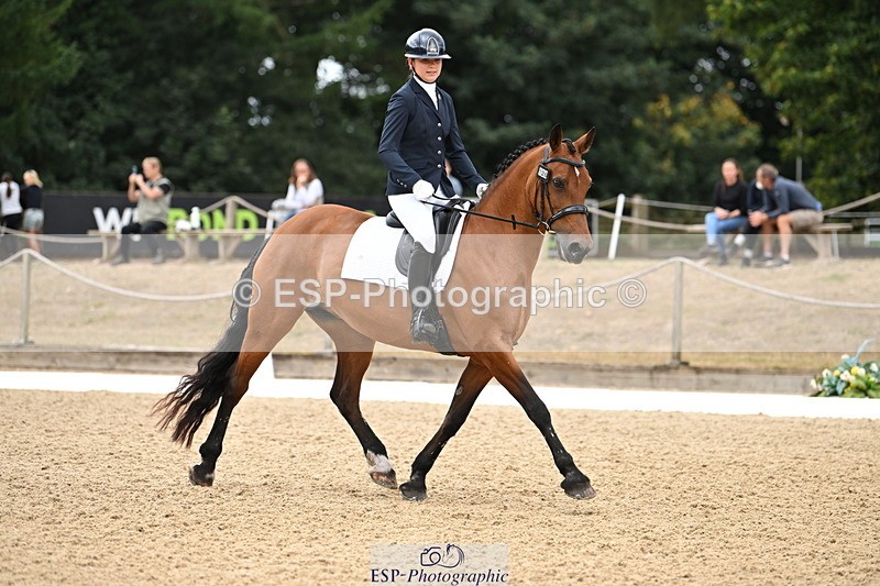 250808A-112000-00577 - 126-Isabella.Hathaway-Monahawk.Dancing.Melody