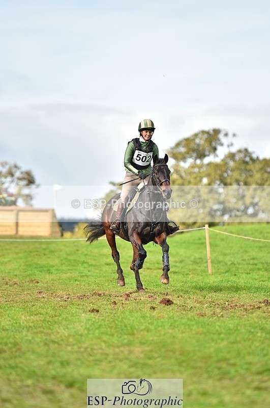 231021-150544-19029 - 502-REBEL.ON.THE.RUN-Ida.Strandberg-SC+XC