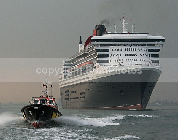 060512 QUEEN MARY 2 IMG_6411 - 2006 Photos