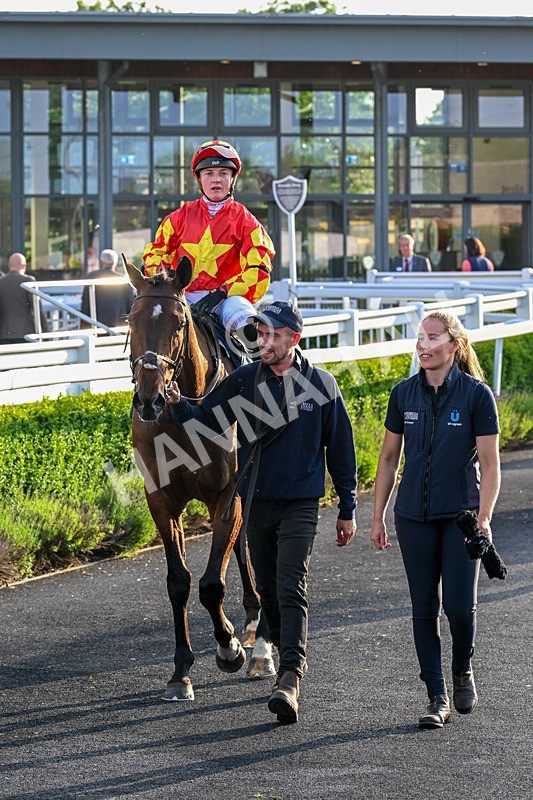 100625-Race 6-Show No Fear-7517 - Race 6