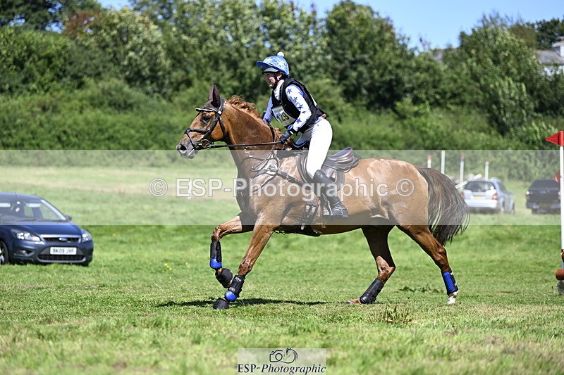 240811A-131843-03313 - 129