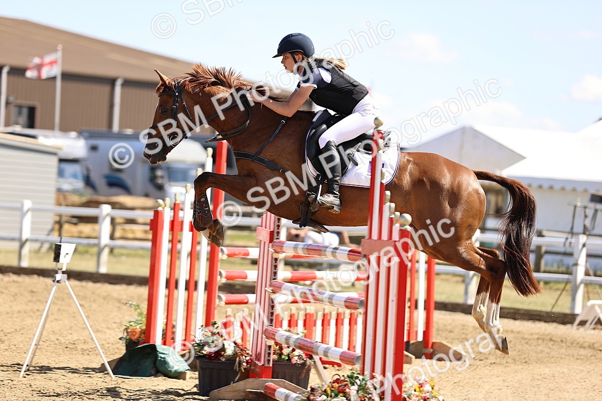 SBM_015261 - Class 16 - Senior foxhunter - 1.20m Open