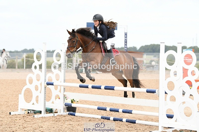 250807-110208-00413 - 90cm Round 1