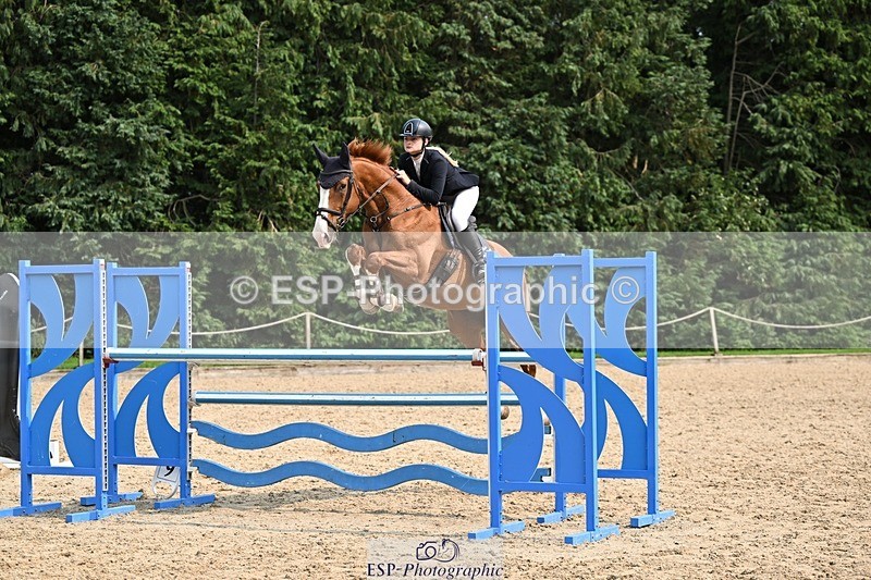240818-151344-05127 - Cls 12A Snr Foxhunter & 1.20m Open