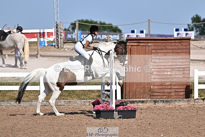 260714-165851-00139 - 70cm Classes