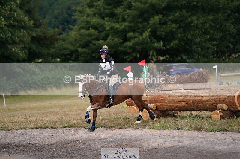 250802A-101428-01306 - A-003-Lucy.Jowett-LILLY