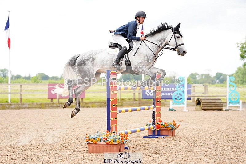 240524A-144008-04269 - Cls 18 National 1.40m