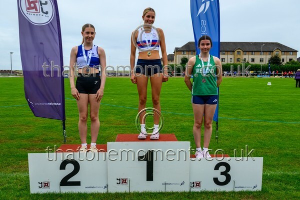 Nat26SUN-818323 - Medals