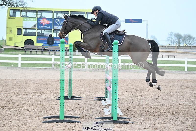240113A-143043-02369 - Cls 13 Foxhunter and 1.20m Open