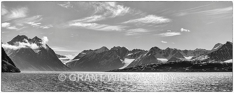 Arctic pano 4 BW - Arctic