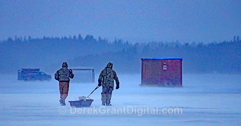Fishers head out for an evening of Hake Fishing @ Rothesay, NB - Ice Shacks