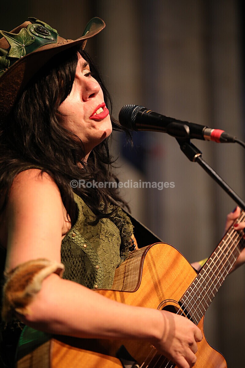 FOLK N BLUES-362 - FOLK and BLUES SEPT 2022