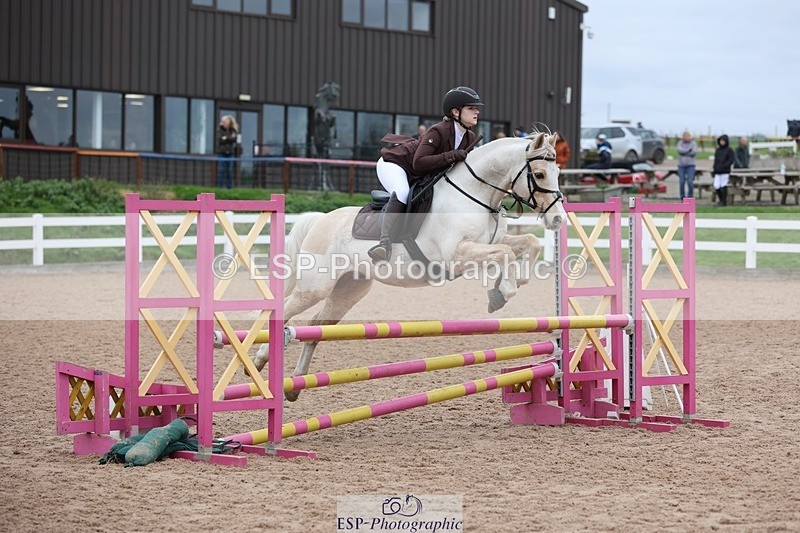 241116X-101247-00777 - Cls 08 Pony Winter Nov Champs