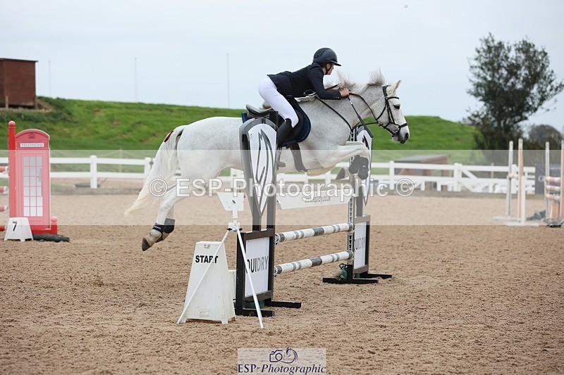 241116X-140853-02405 - Cls 14 A&B Pony Fox & 1.10m Open