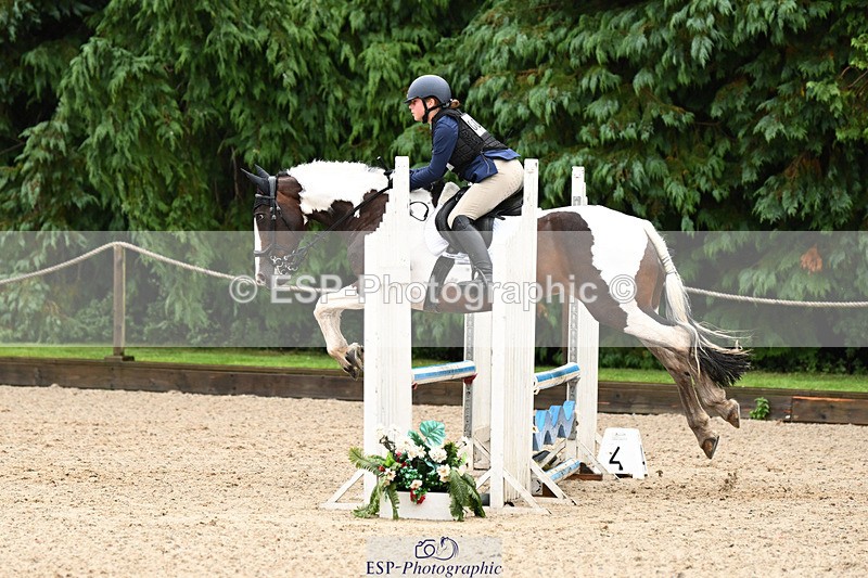 240824X-101732-23608 - 70cm Round 2 9.30 to 10.30