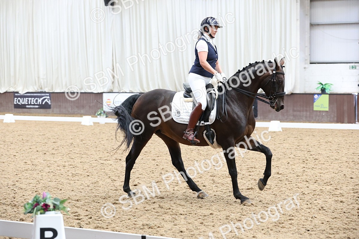 SBM_007900 - Class 24 - Medium FSM Silver