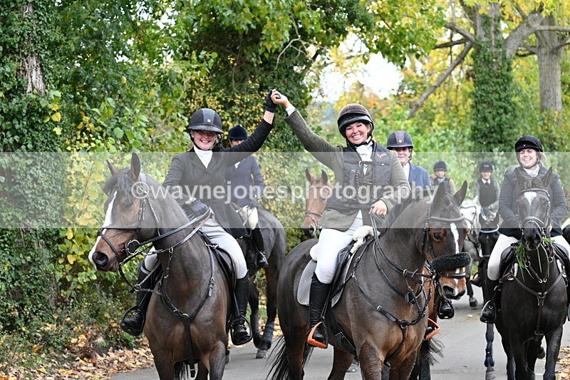 WJ7_7240 - Walk Home..