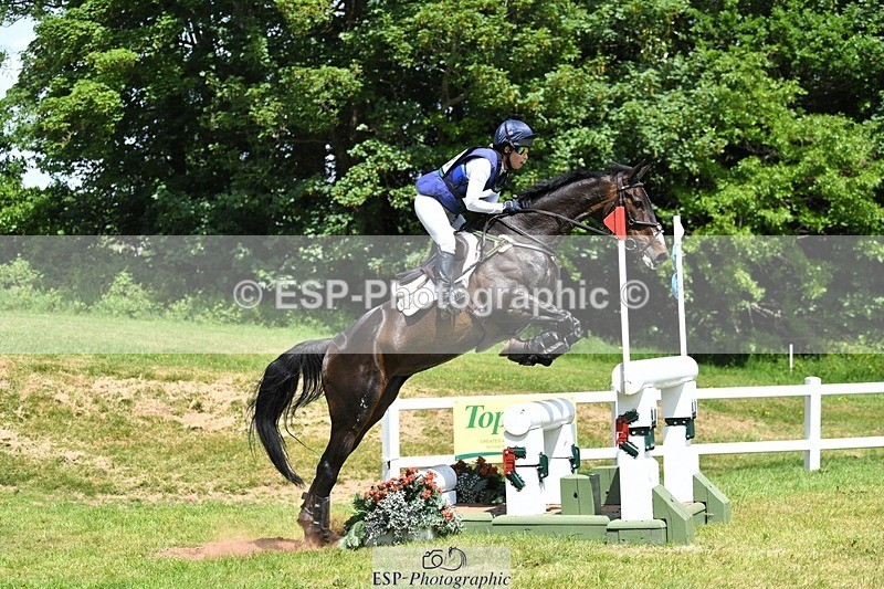 230528-134556-17112 - 463-OPPOSITION_LOIRE-Kirsty_Chabert-XC