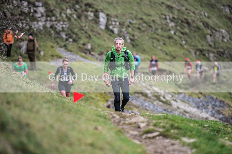 Litton-635 - Litton Christmas Cracker Fell Race (Limestone Series) Sunday 14th December 2025