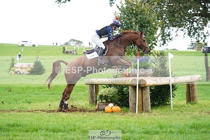 231020-125306-08979 - 066-FJK.OVER.AND.OUT-Alicia.Wilkinson-XC