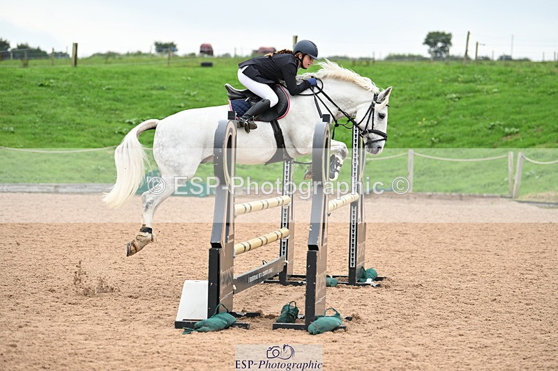 240907A-143946-02415 - Cls 4 Pony Big Team 95cm & 1.05m