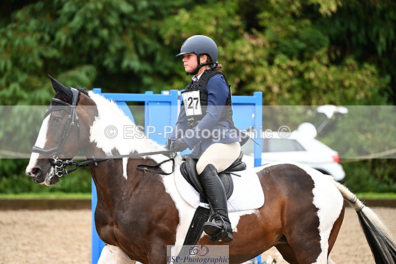 240824X-101723-23606 - 70cm Round 2 9.30 to 10.30